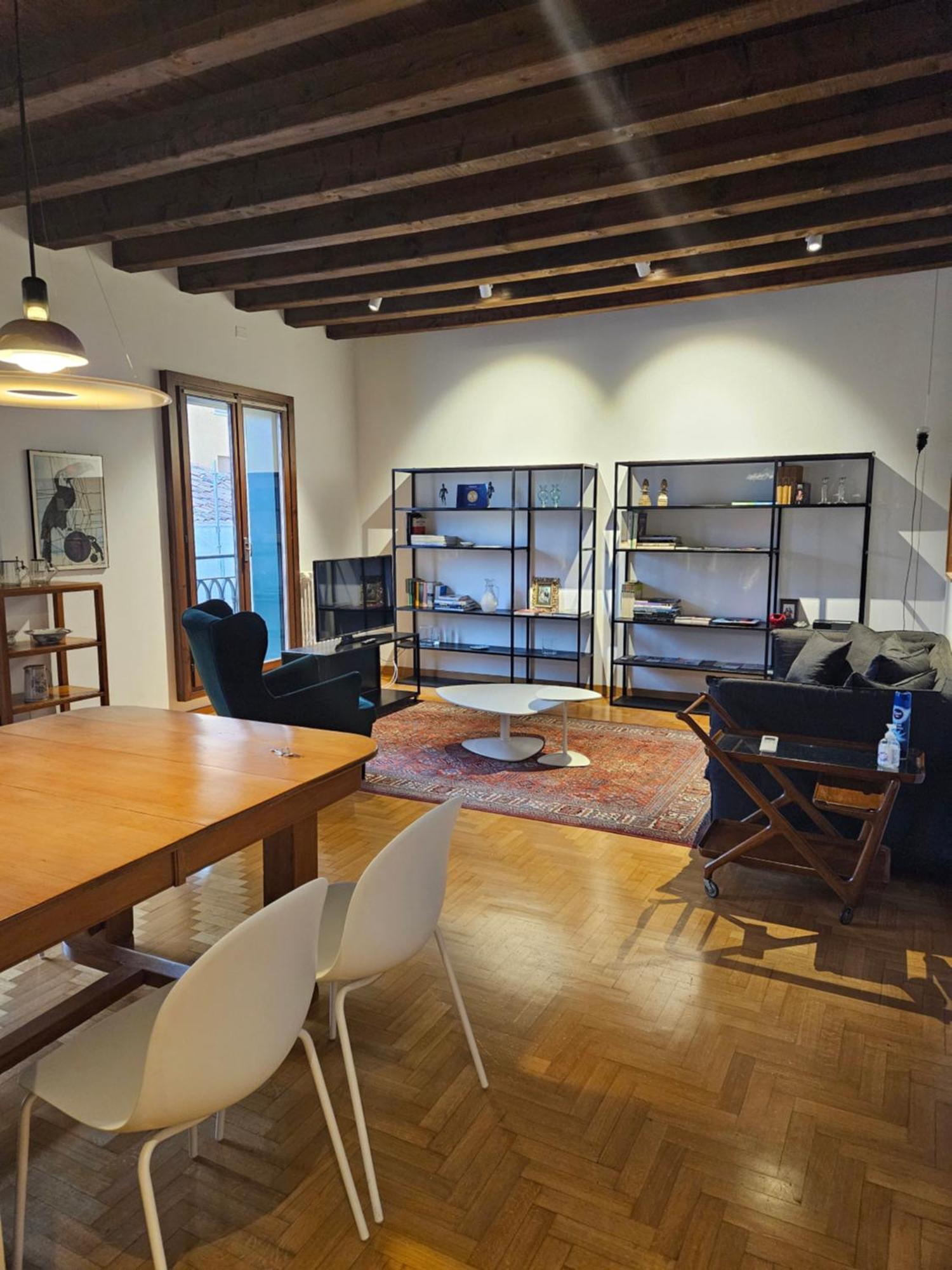Interno Gavi Apartment Verona Exterior photo